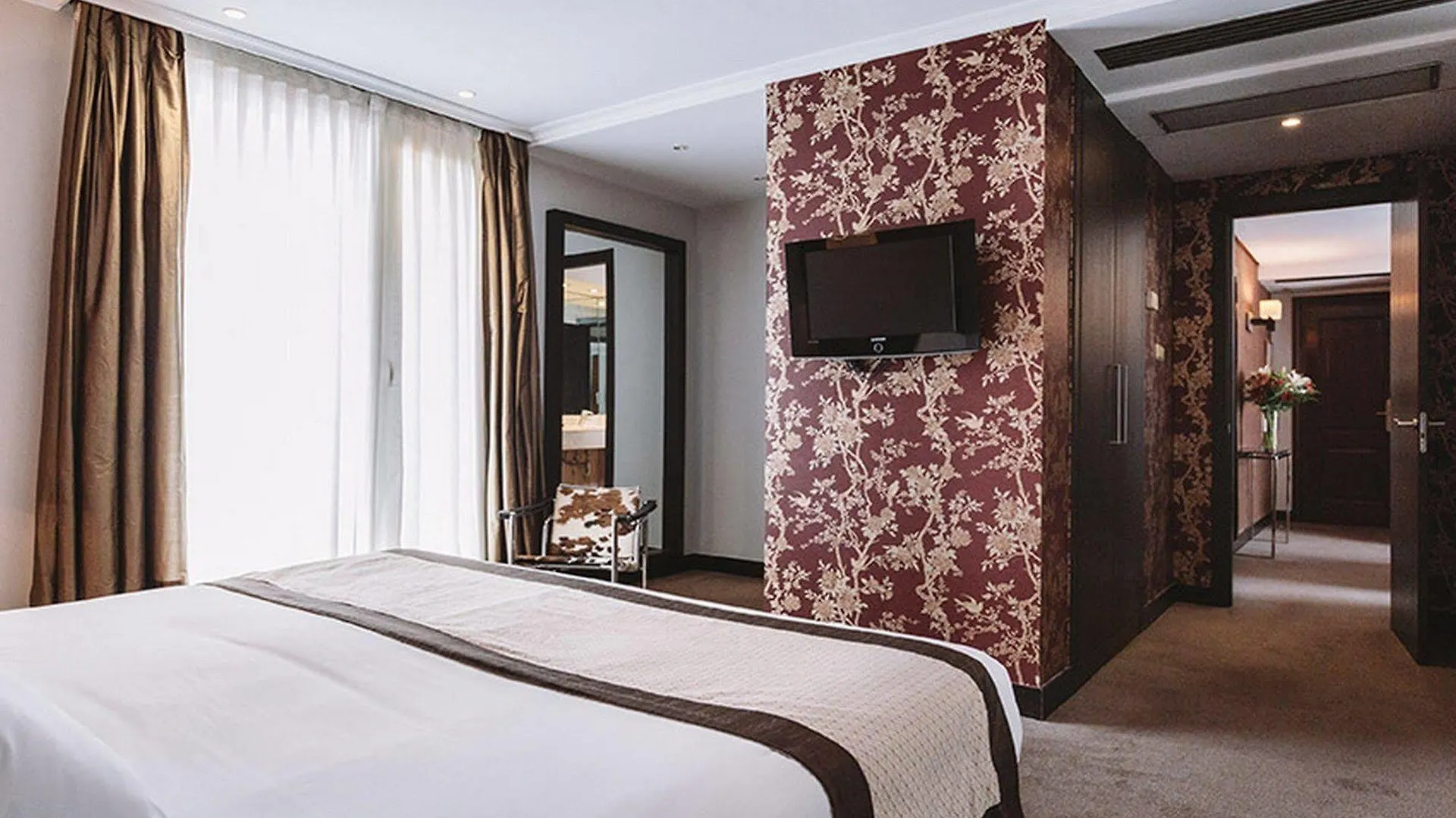 Hotel Ilunion San Sebastian 4*,